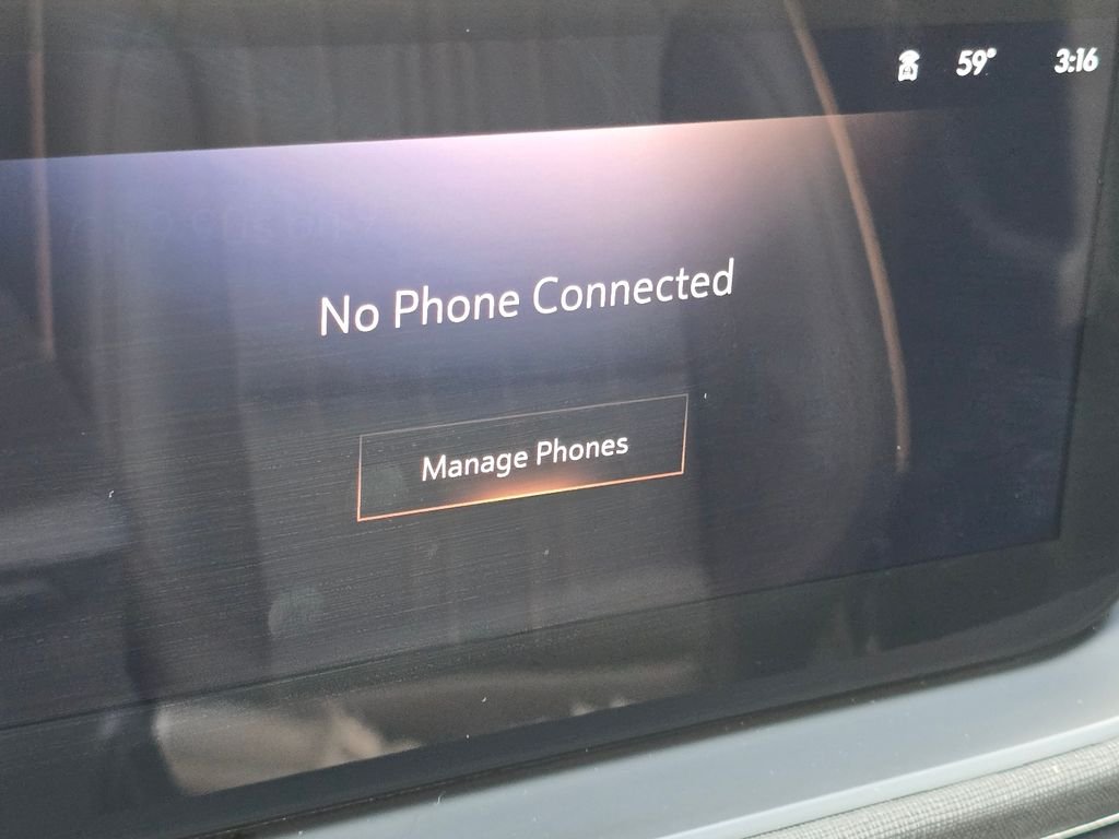 Used 2024 White Buick Avenir image 5