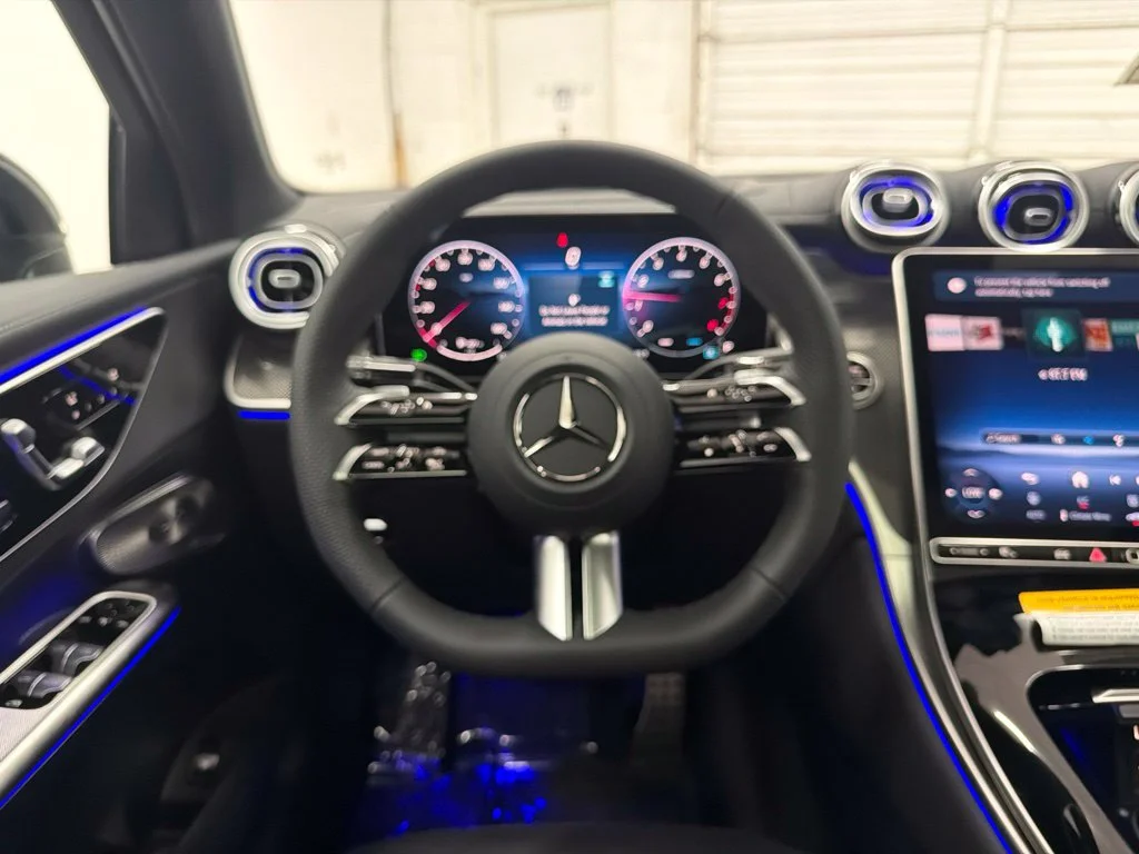 New 2027 Black Mercedes-Benz GLC 300 Coupe image 22
