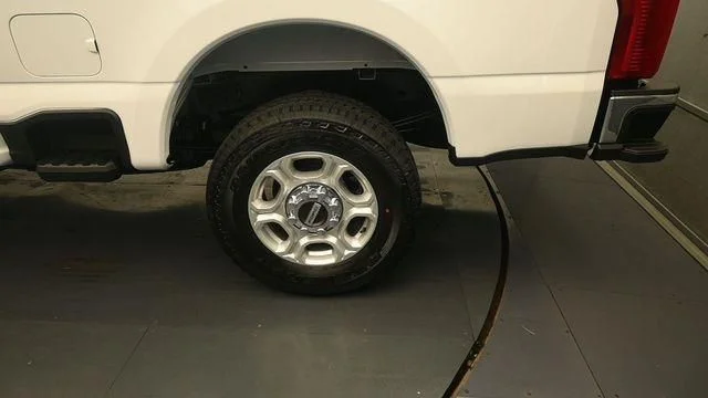 New 2026 White Ford XLT image 9