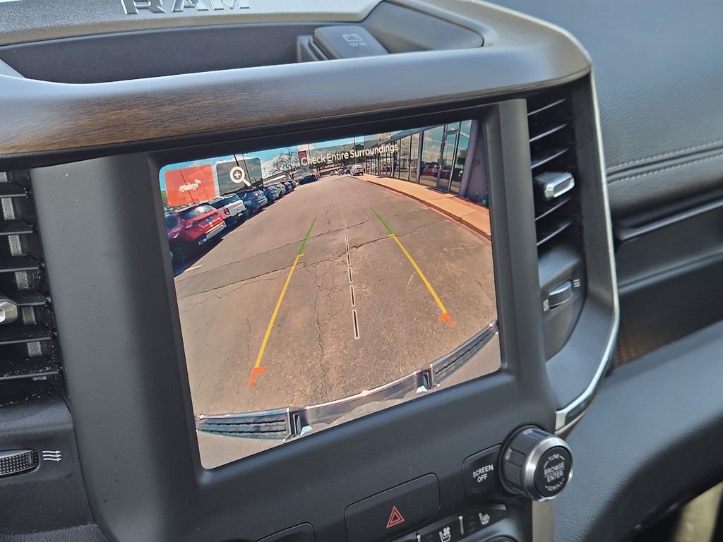 Used 2022 Silver Ram Laramie image 19