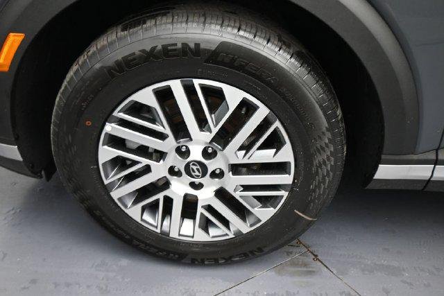 New 2026 Gray Hyundai SEL Premium FWD image 22