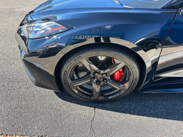 Used 2023 Black Chevrolet Z06 image 18