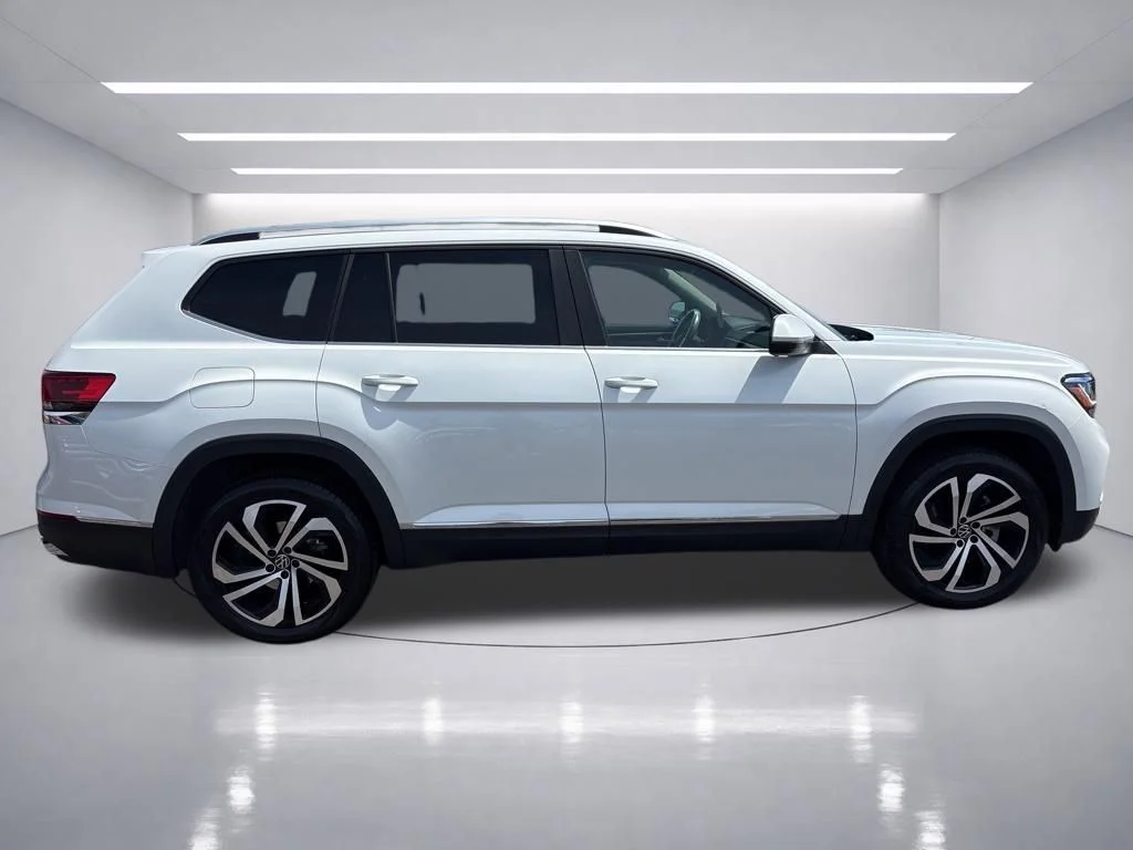 Used 2023 Opal White Pearl Volkswagen SEL image 7