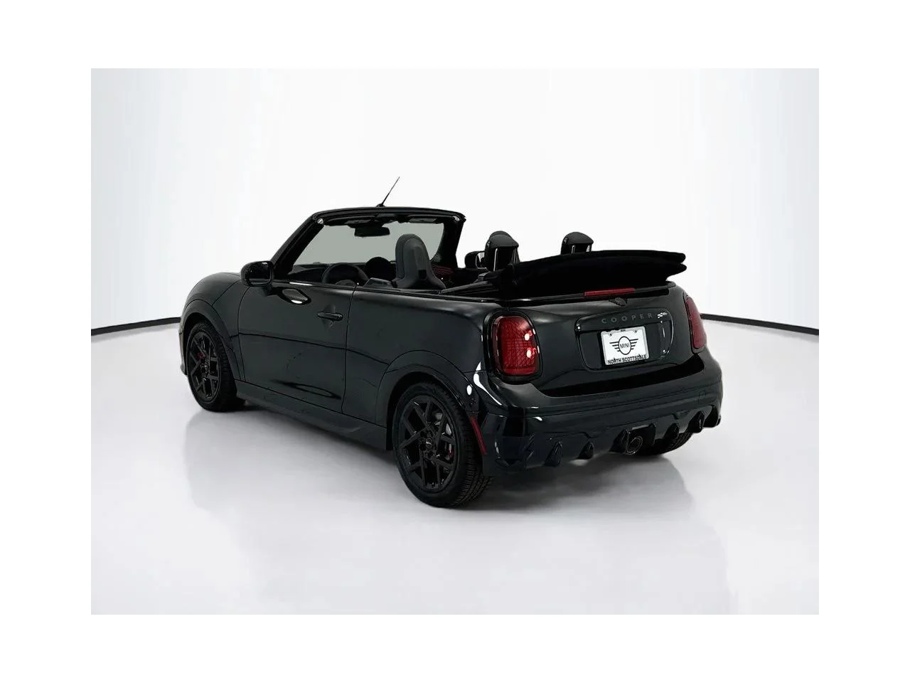 New 2026 Midnight Black II Metallic MINI ICONIC image 7