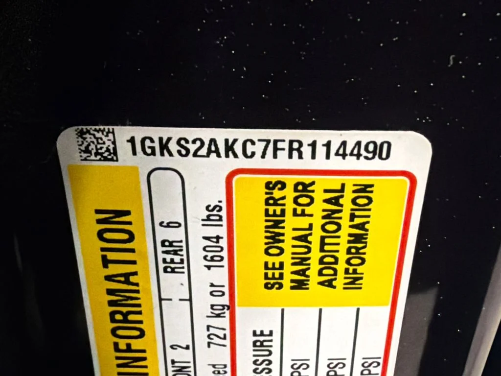 Used 2015 Iridium Metallic GMC SLE image 38