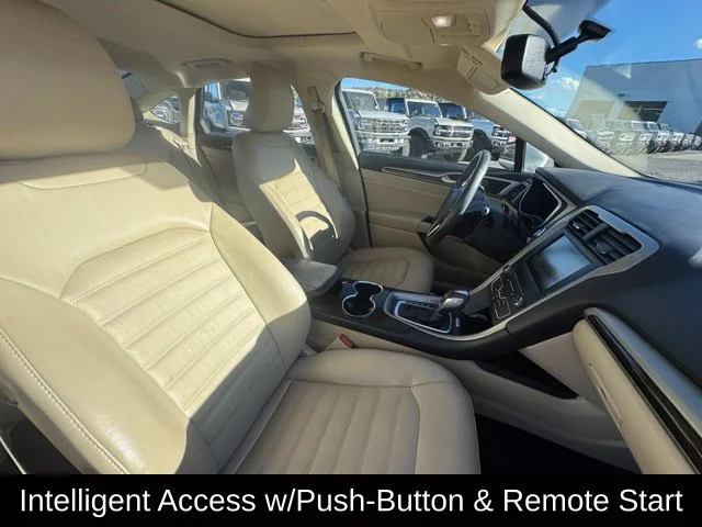 Used 2016 White Ford SE image 29