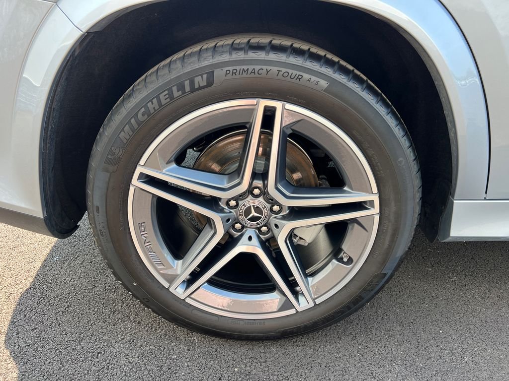 Certified Used 2025 Silver Mercedes-Benz GLS 450 image 36