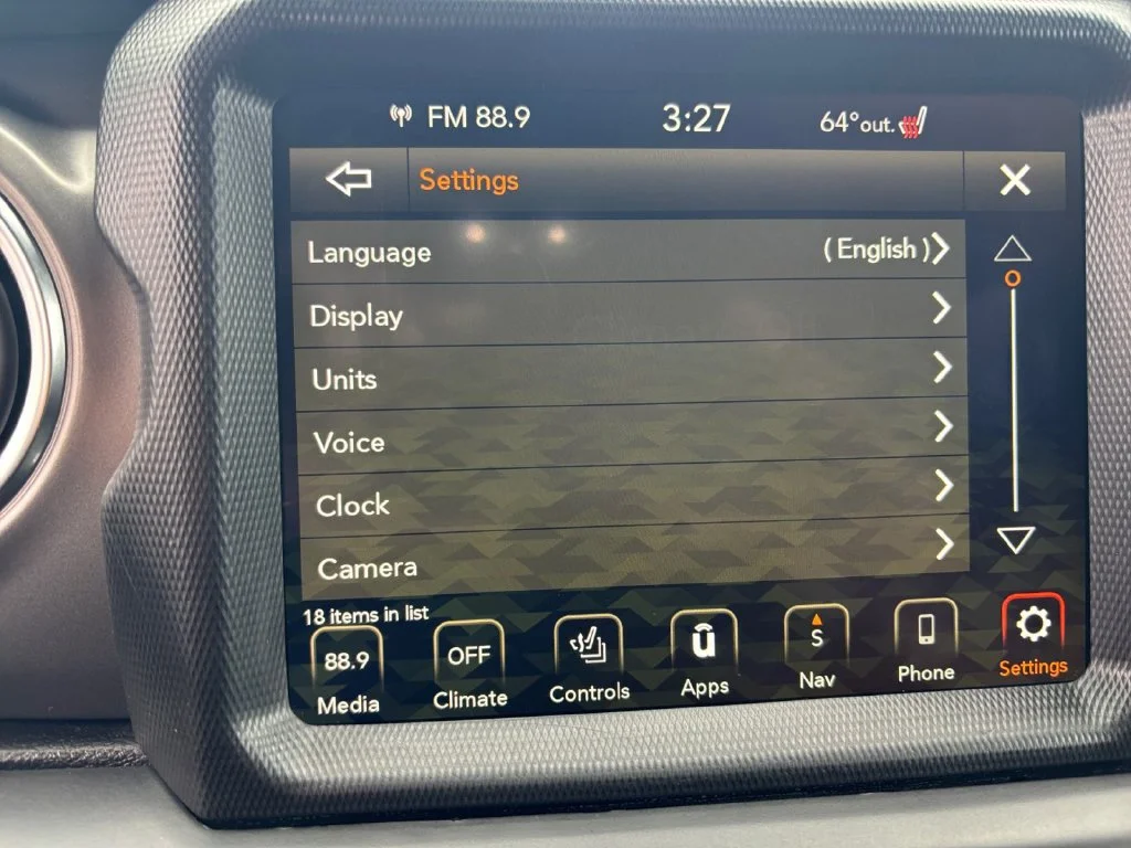 Used 2021 Gray Jeep Unlimited Rubicon 4xe image 27