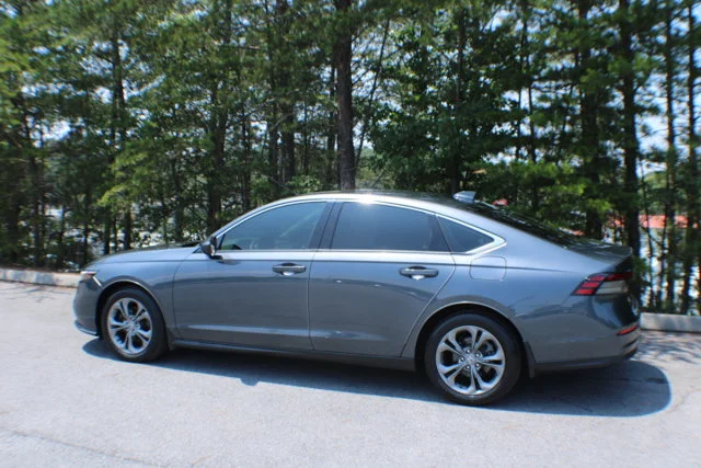 Used 2024 Meteorite Gray Metallic Honda EX image 3