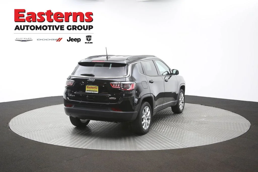 Certified Used 2024 Black Jeep Latitude Lux image 39
