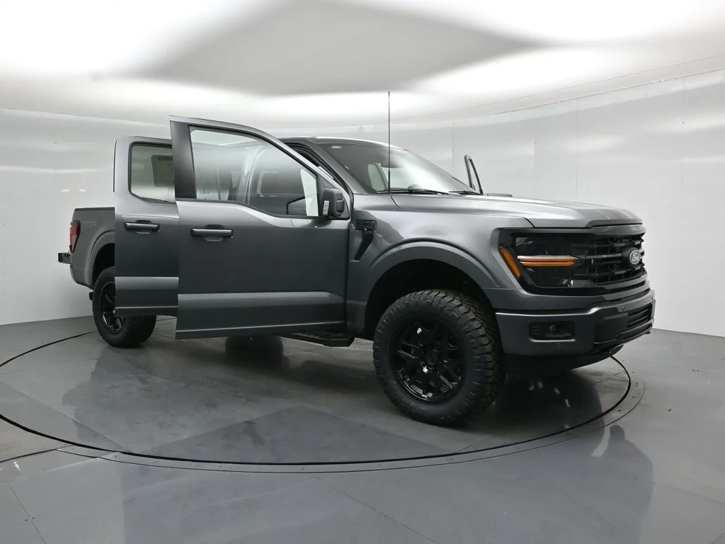 New 2026 Gray Ford XLT image 31