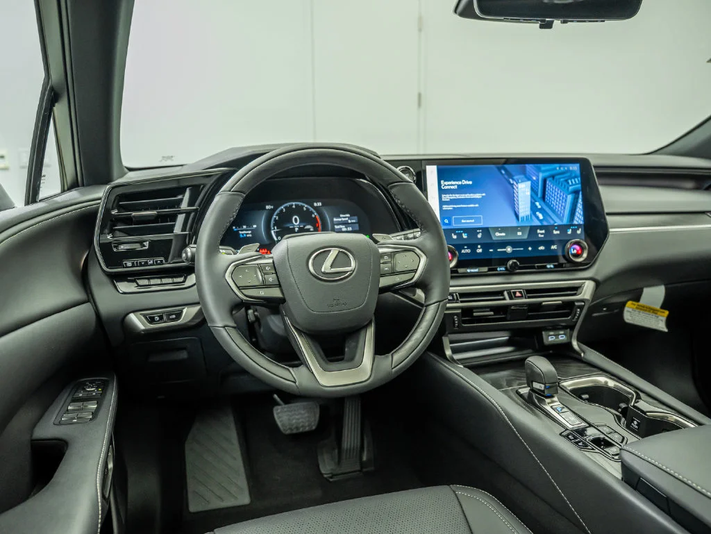 New 2026 Iridium Lexus PREMIUM PLUS image 32