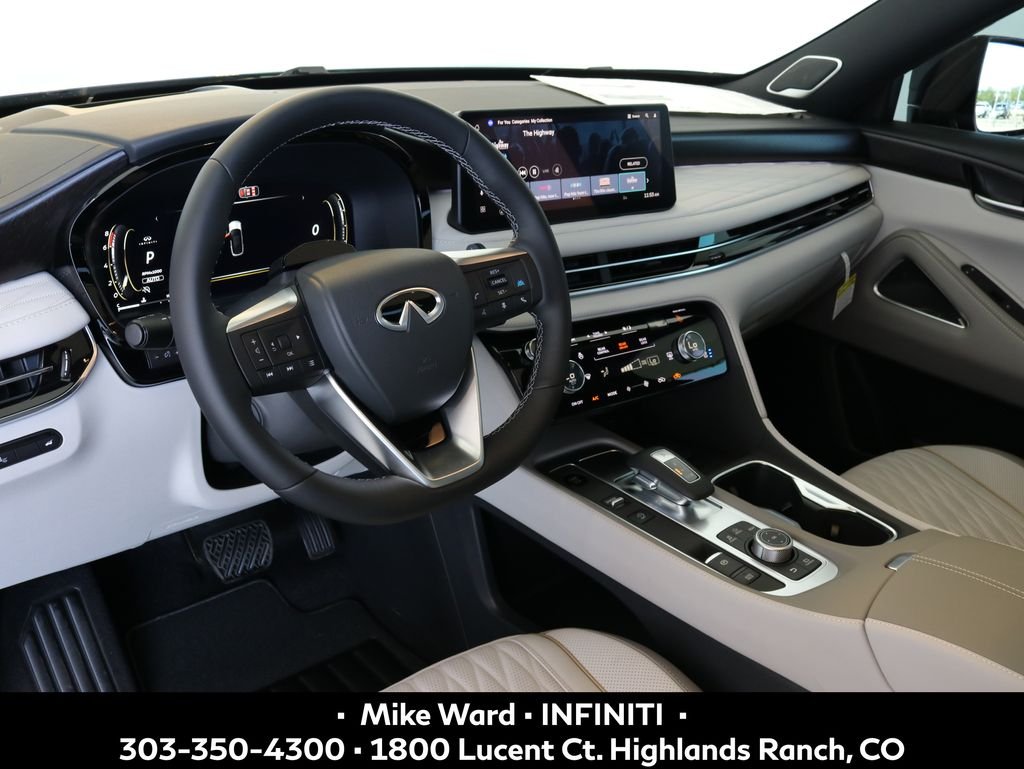 New 2027 2T DEEP EMRD INFINITI Autograph AWD image 6