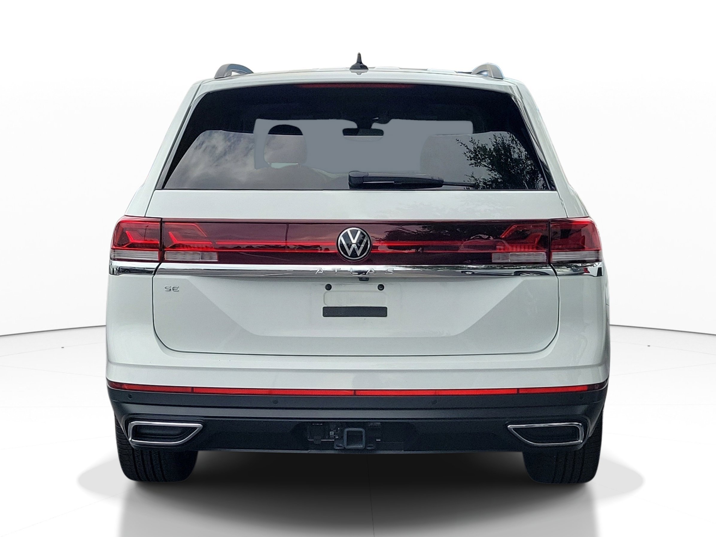 Used 2025 Pure White Volkswagen 2.0T SE w/Technology image 8