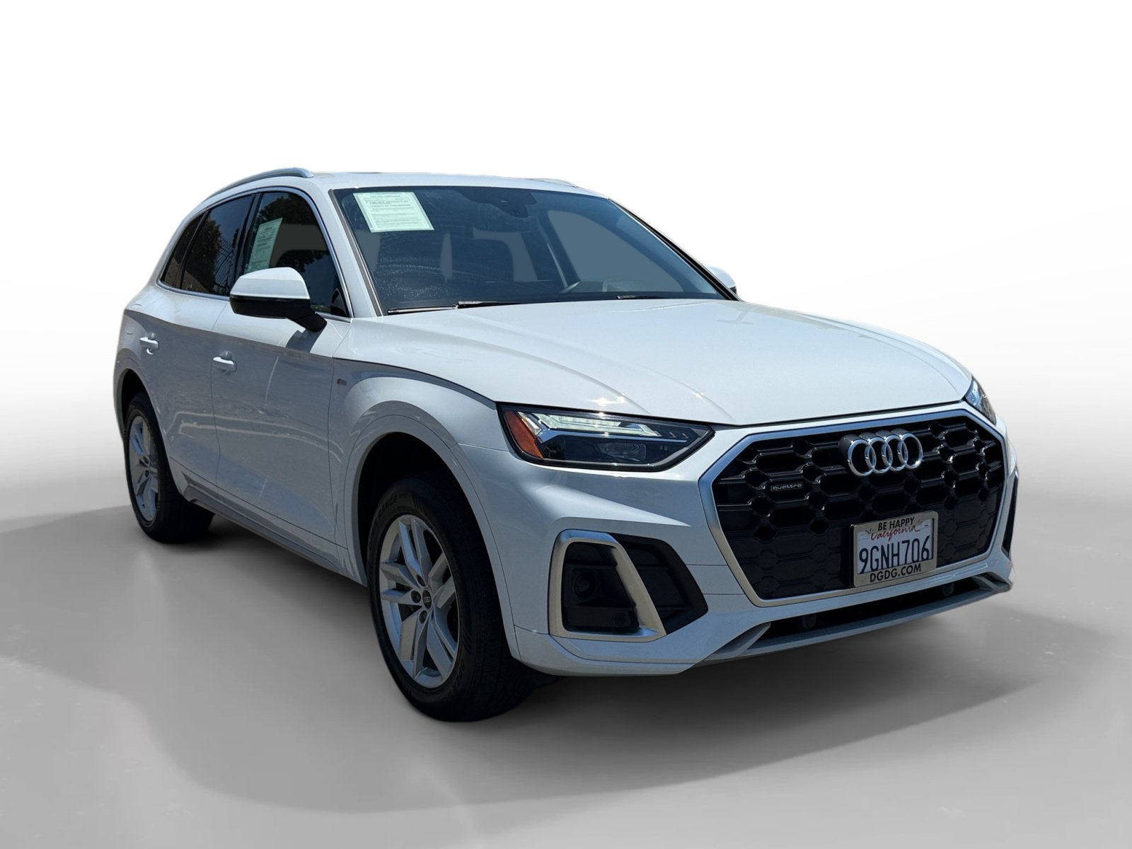 Used 2023 Glacier White Audi 45 S line Premium image 7
