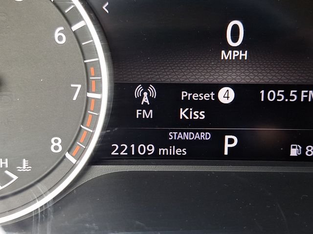 Used 2025 White Nissan S image 17