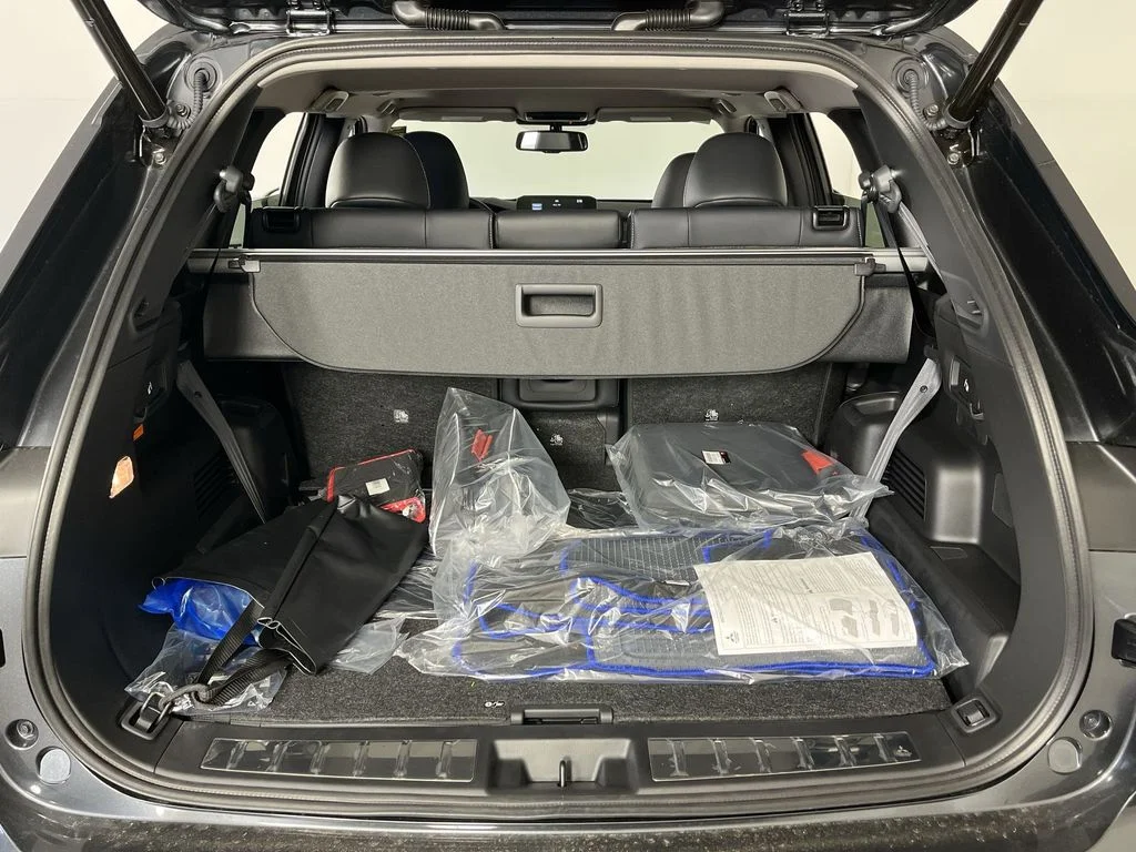 2025 Mitsubishi Outlander Plug-in Hybrid SE - Photo 25
