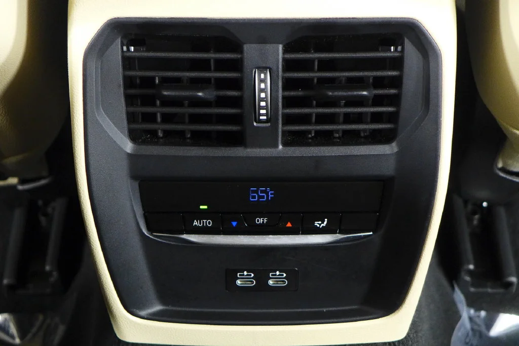 Used 2026 Black BMW 330i image 24