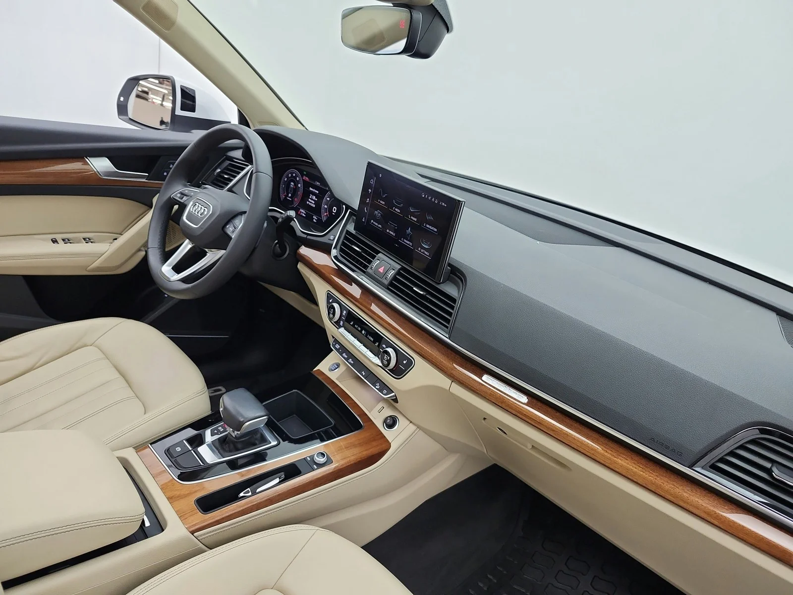 Used 2021 Glacier White Metallic Audi Premium Plus 45 TFSI quattro image 19