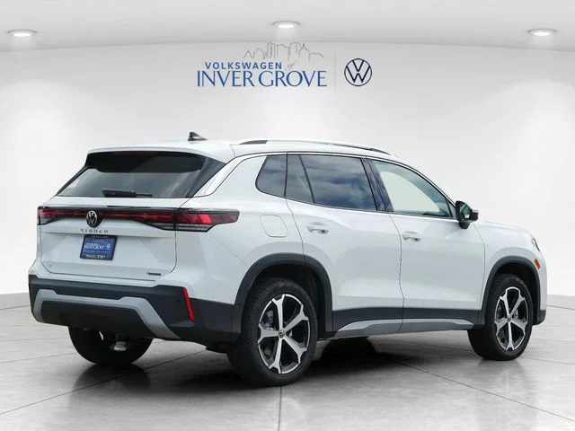 New 2026 White/off-white Volkswagen 2.0T SE image 2