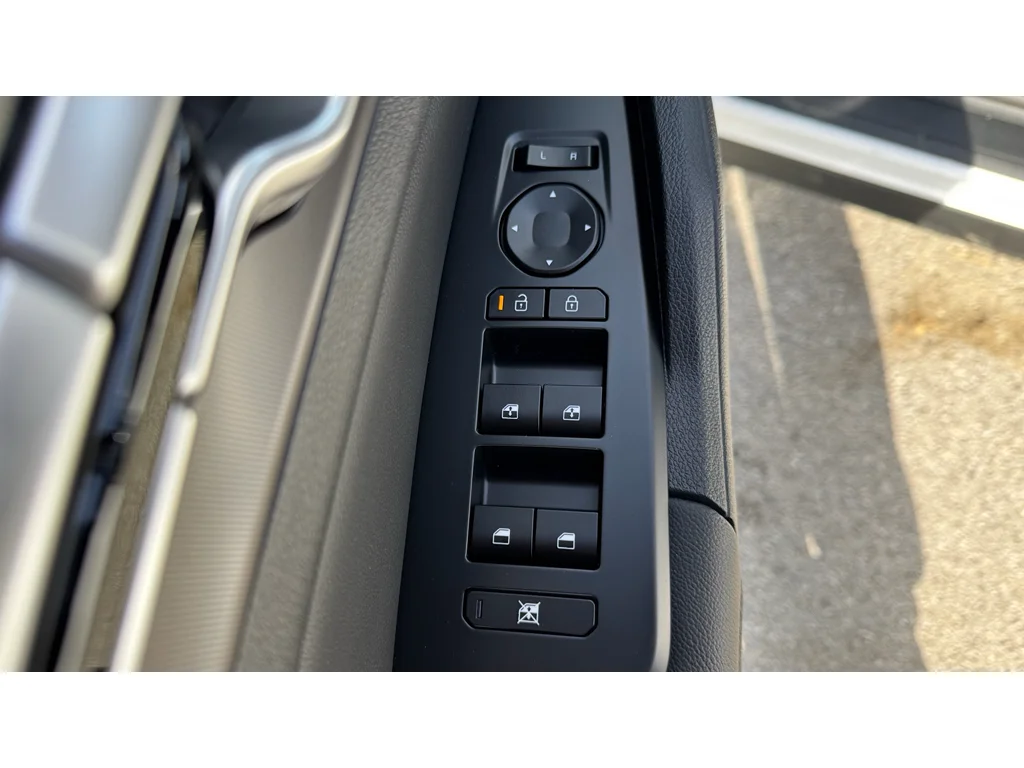New 2026 Whi Kia EX image 23