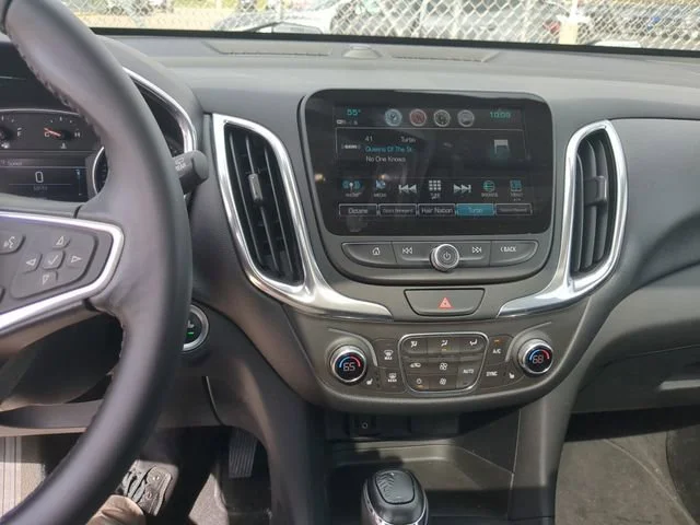 Used 2018 CAJUN RED TINTCOAT Chevrolet LT image 9