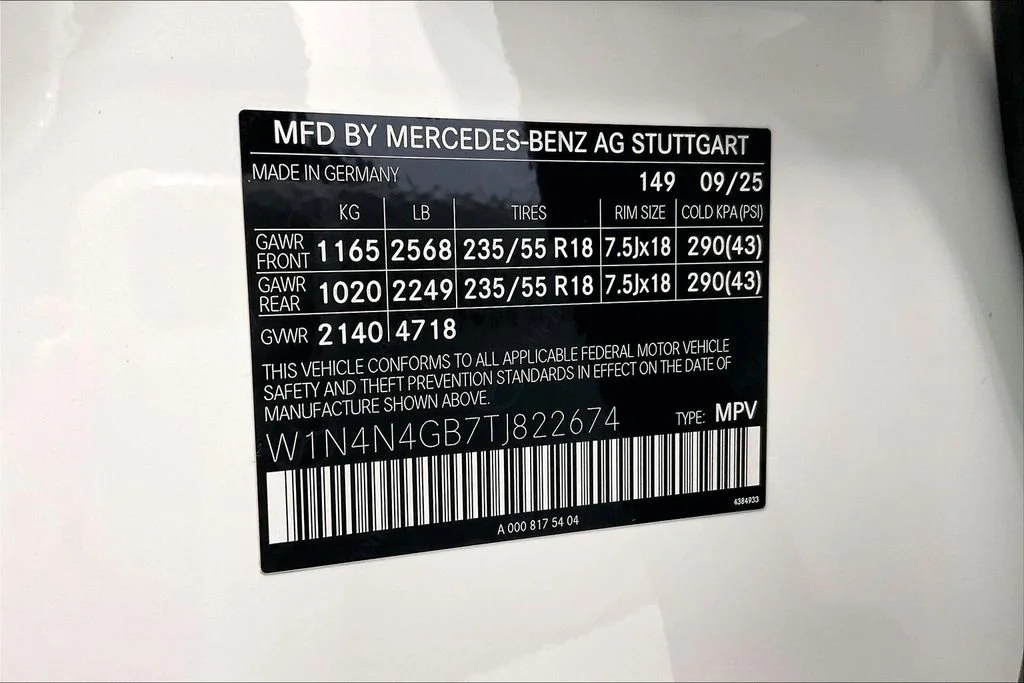 New 2026 Polar White Mercedes-Benz GLA 250 image 30