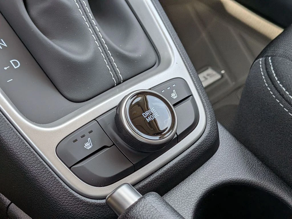 New 2026 Silver Hyundai SEL image 23
