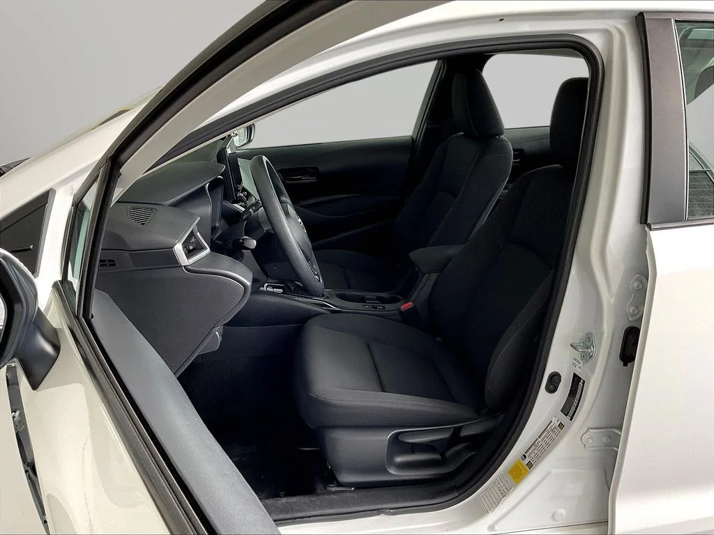 Used 2024 Ice Toyota LE image 23