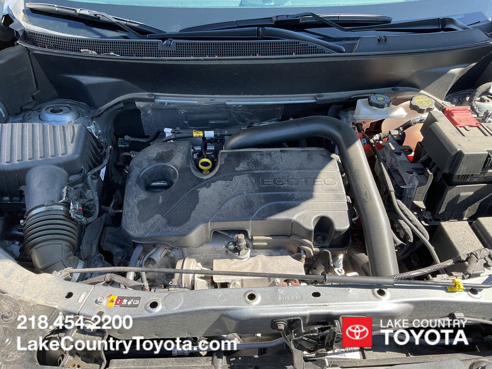 Used 2025 Graphite Gray GMC Elevation image 12