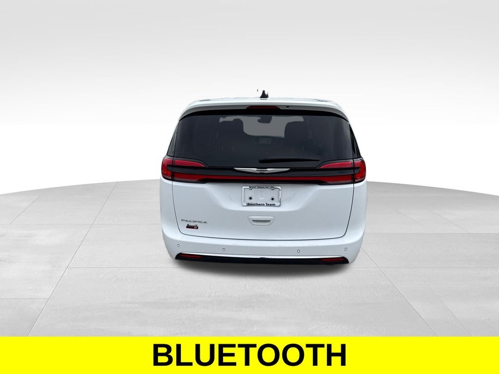 Used 2024 Bright White Clearcoat Chrysler Touring L image 5