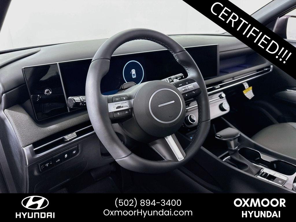 Certified Used 2025 Phantom Black Hyundai Limited image 9