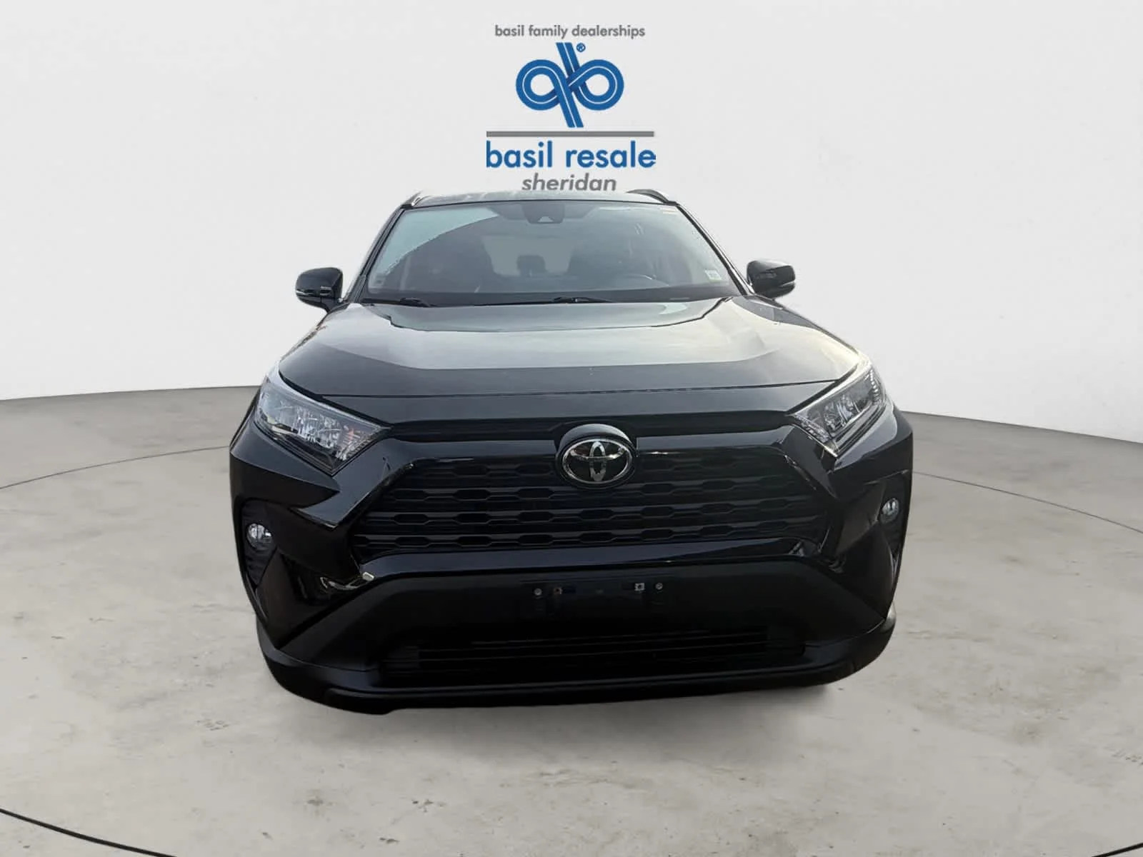 Used 2021 Midnight Black Metallic Toyota LE image 10