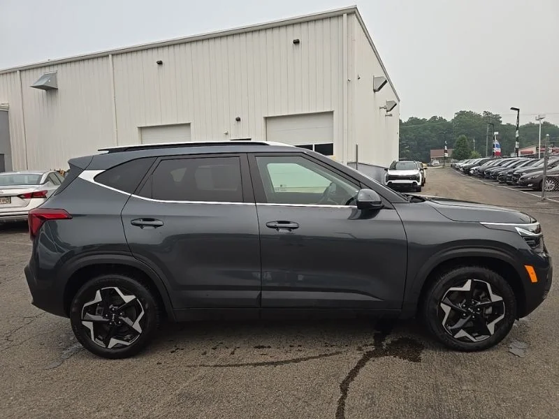 Used 2024 Gray Kia EX image 11