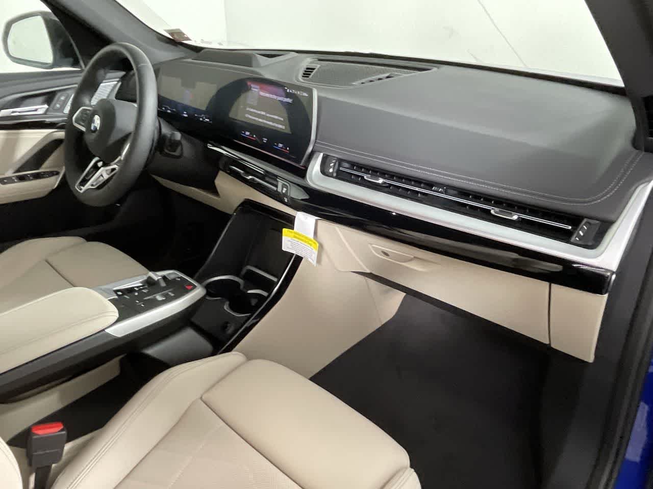 2023 BMW X1 28i - Photo 15