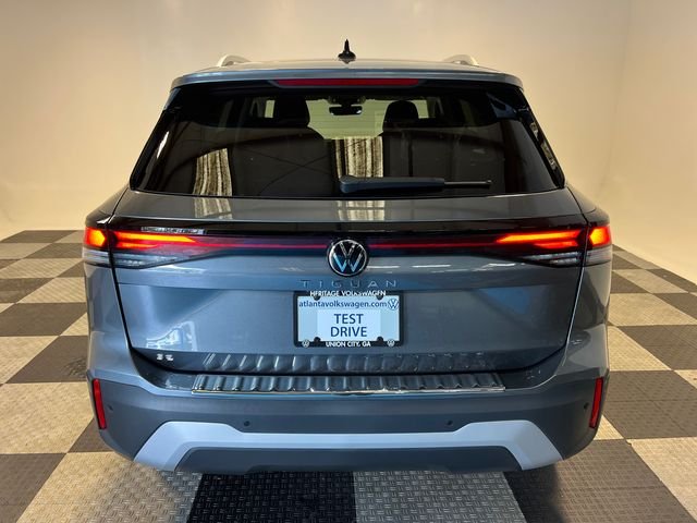 New 2026 Gray Volkswagen 2.0T SE image 4