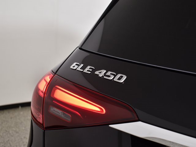 2025 Mercedes-Benz GLE GLE450 - Photo 46