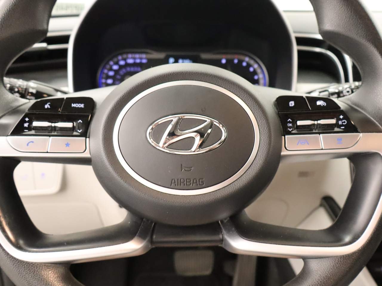 Certified Used 2023 Phantom Black Pearl Hyundai SEL image 11