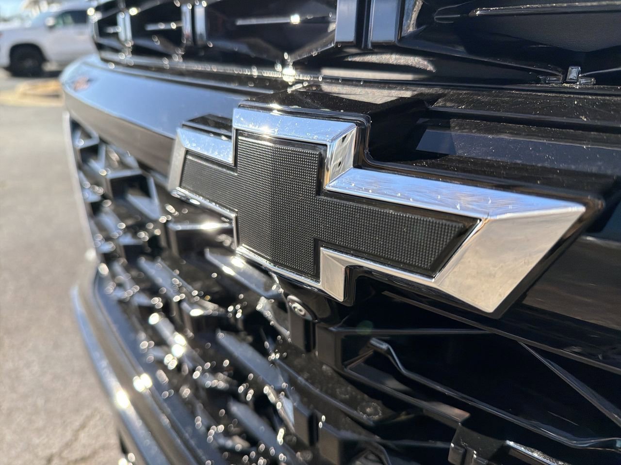 Used 2026 Polar White Tricoat Chevrolet RS image 26