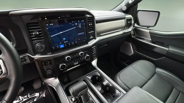 Used 2025 Gray Ford Platinum image 25