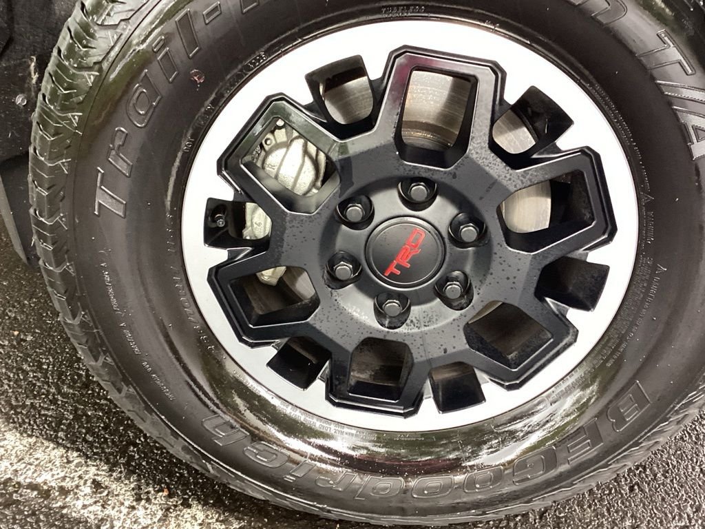 Certified Used 2026  Toyota TRD Off-Road image 5