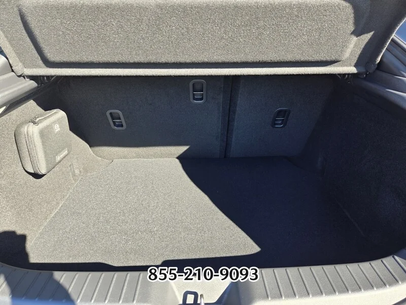 2026 Mazda Mazda3 Premium - Photo 12