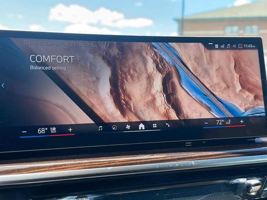 New 2026 Skyscraper Grey Metallic BMW xDrive40i image 40