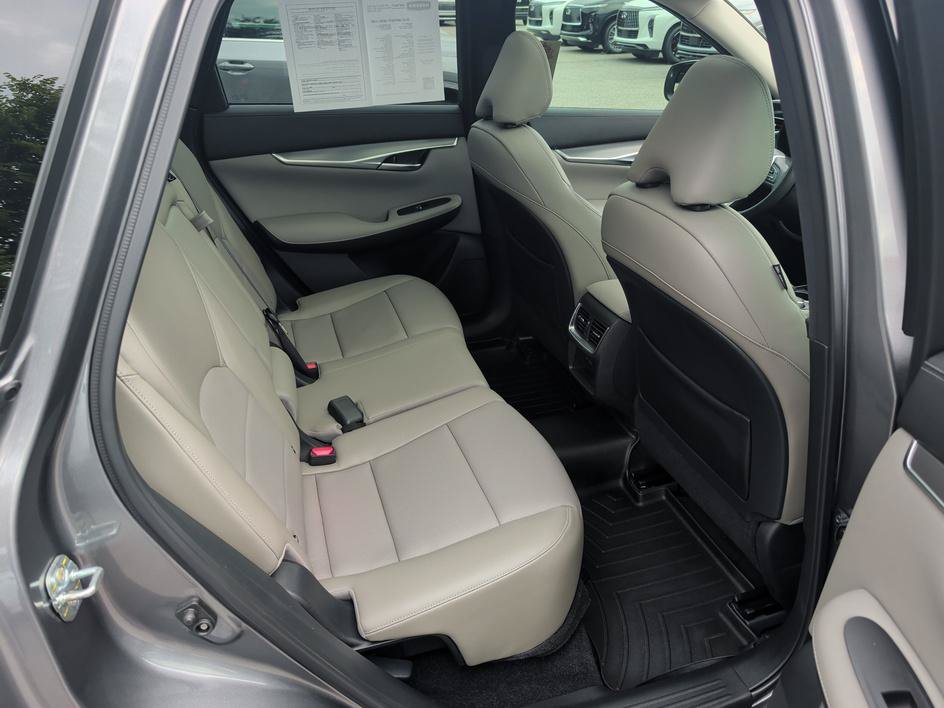 Used 2024 Graphite Shadow INFINITI LUXE image 13