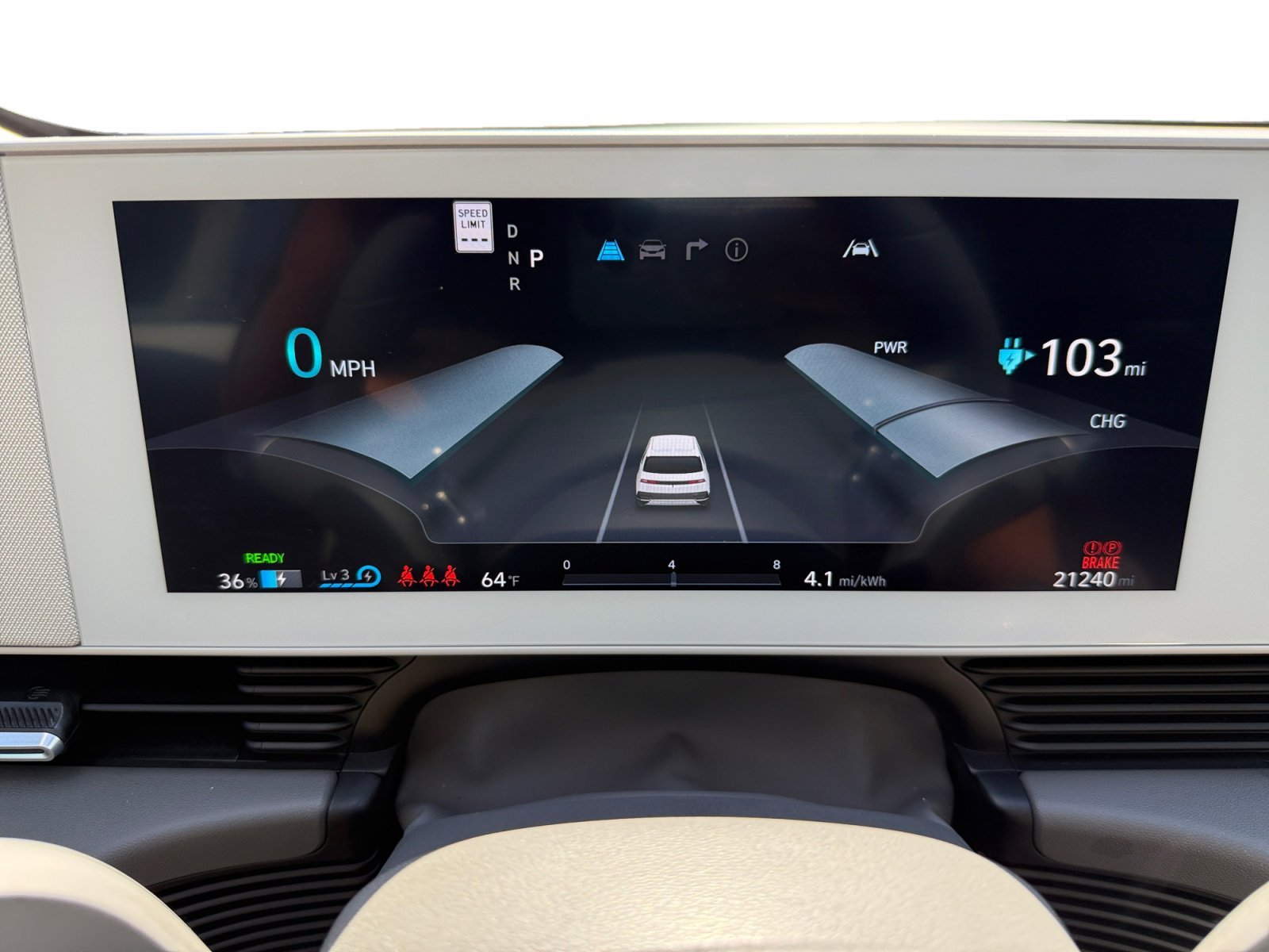 Certified Used 2024 Atlas White Hyundai SEL image 11
