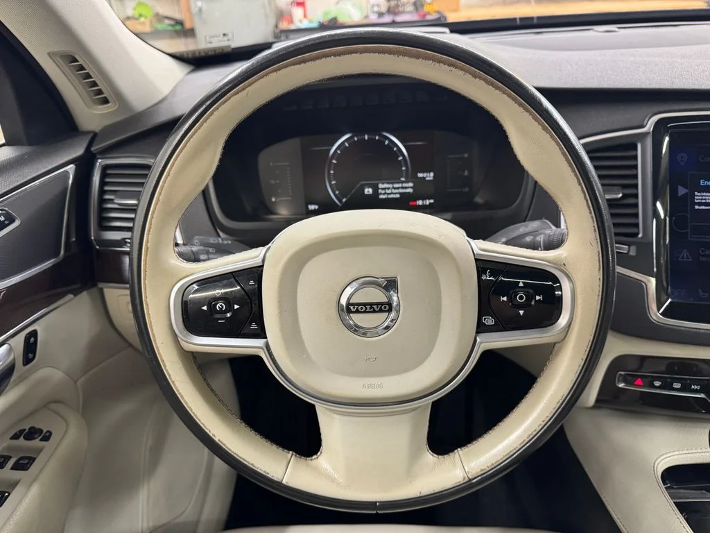 Used 2019 Blue Volvo T5 Momentum image 19
