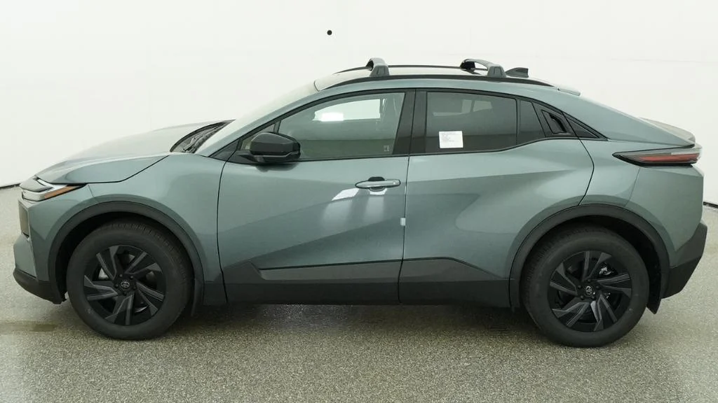 New 2026 Overcast Toyota SE image 18