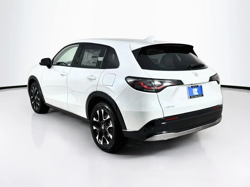 New 2027 Platinum White Pearl Honda EX-L image 6