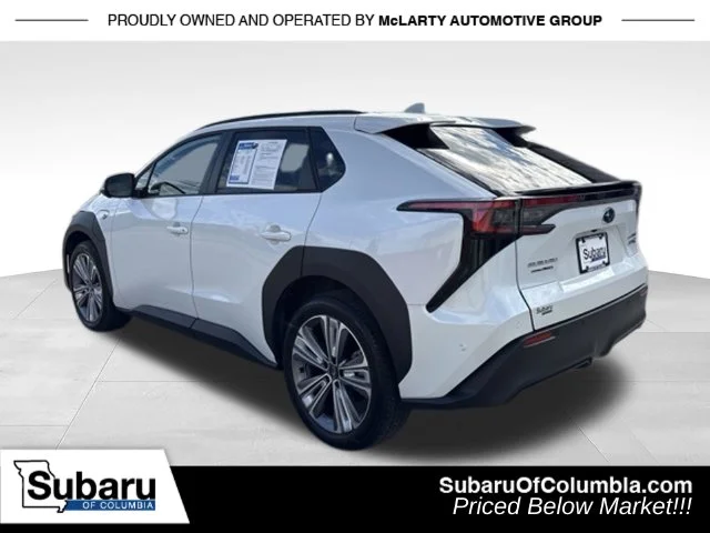 Used 2023 White Subaru Limited image 7