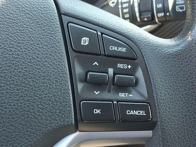 Used 2020 Blue Hyundai Value image 21